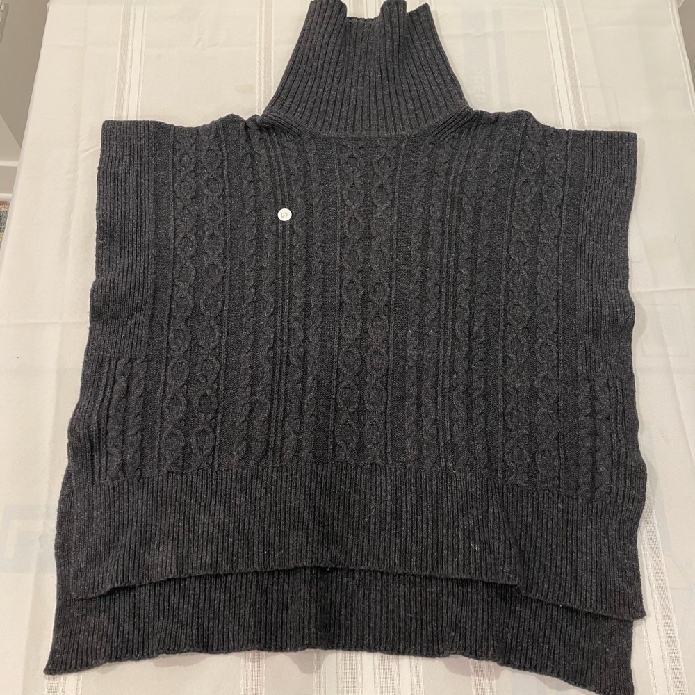 See By Chloe Cable Knit Wool Blend Turtleneck Poncho M Misty Black Made Italy‎